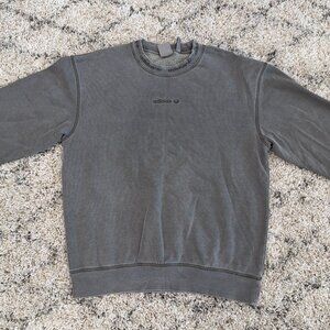 Adidas Original Men's Crewneck Sweatshirt - Medium